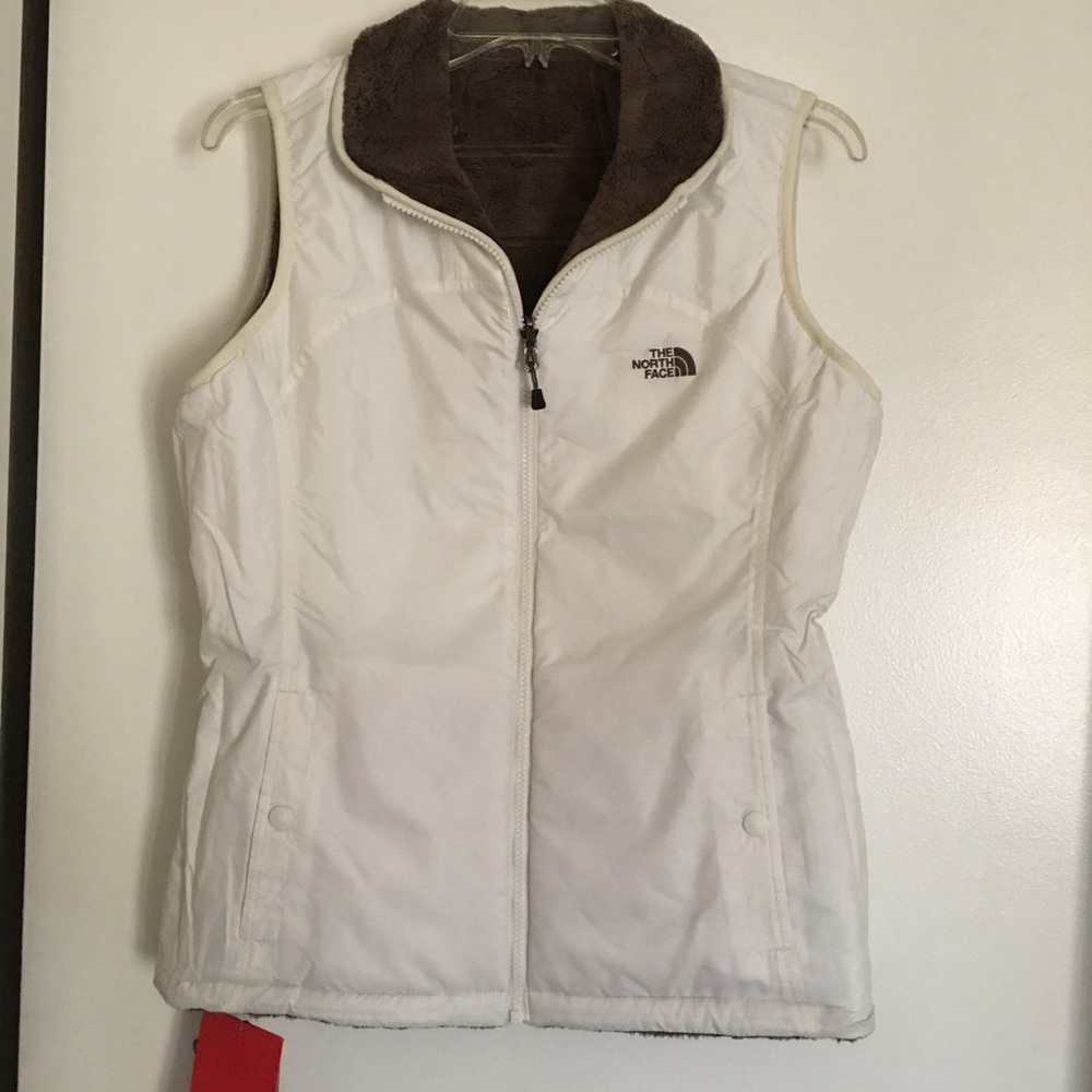 Women’s NorthFace Vest in a size Medium